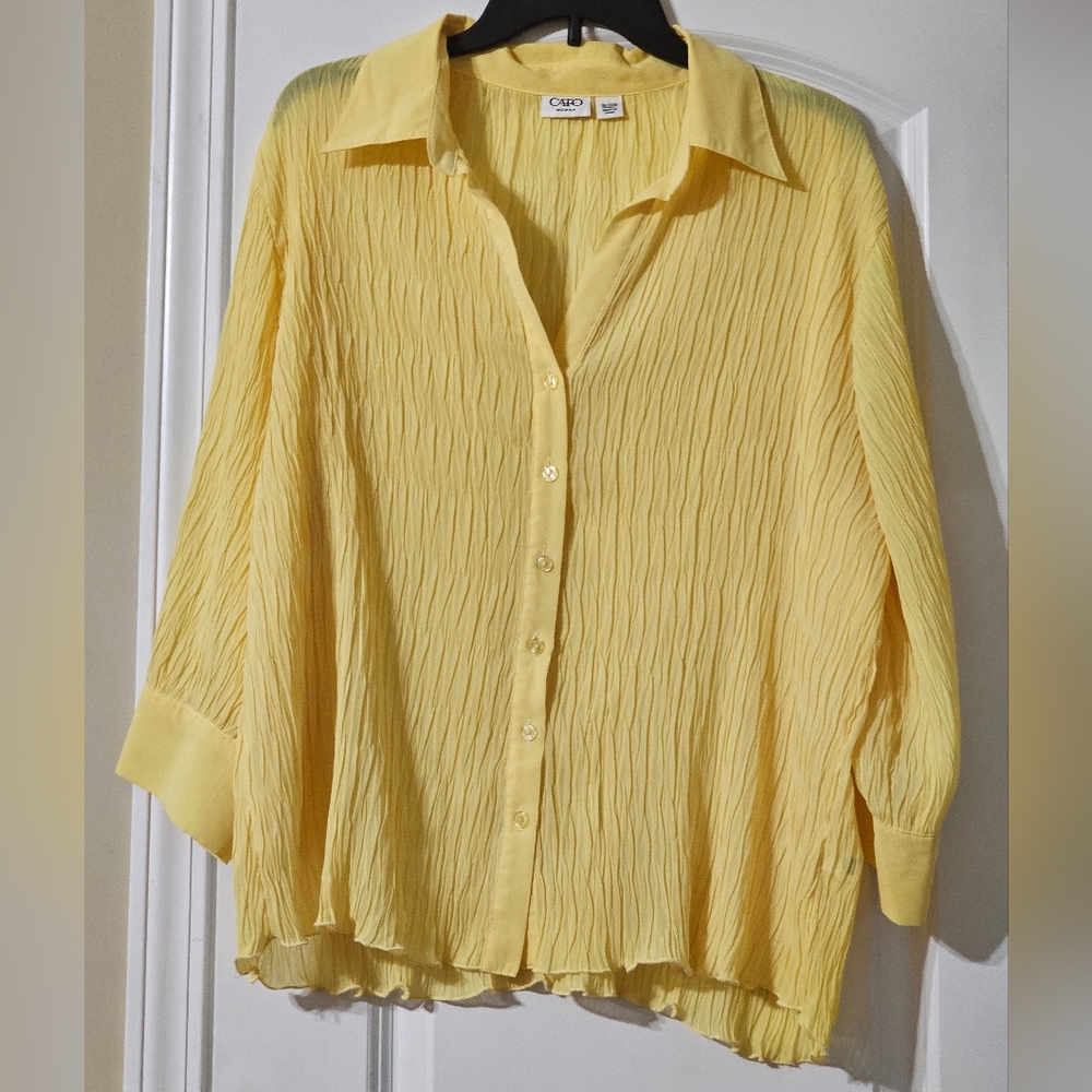 Cato Women's Light Yellow Crinkle Blouse